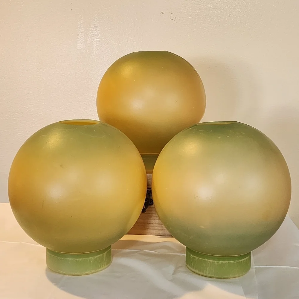 Mid Century Globe Lamp Shades Acrylic Plastic Set Of 3 Hand Painted Floral Grèen